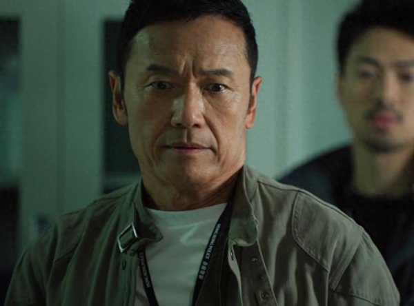 168股票配资 仅播3集热度破3400，终于有部像样刑侦剧可追了